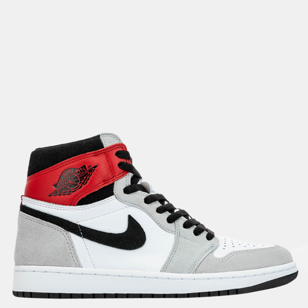 

Jordan 1 Light Smoke Grey US 8.5 (EU, Multicolor