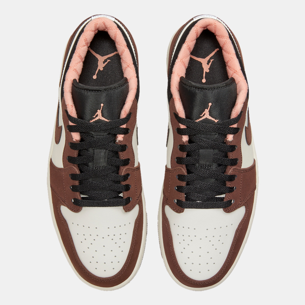 

Jordan 1 Low Mocha US 8.5 (EU, Multicolor