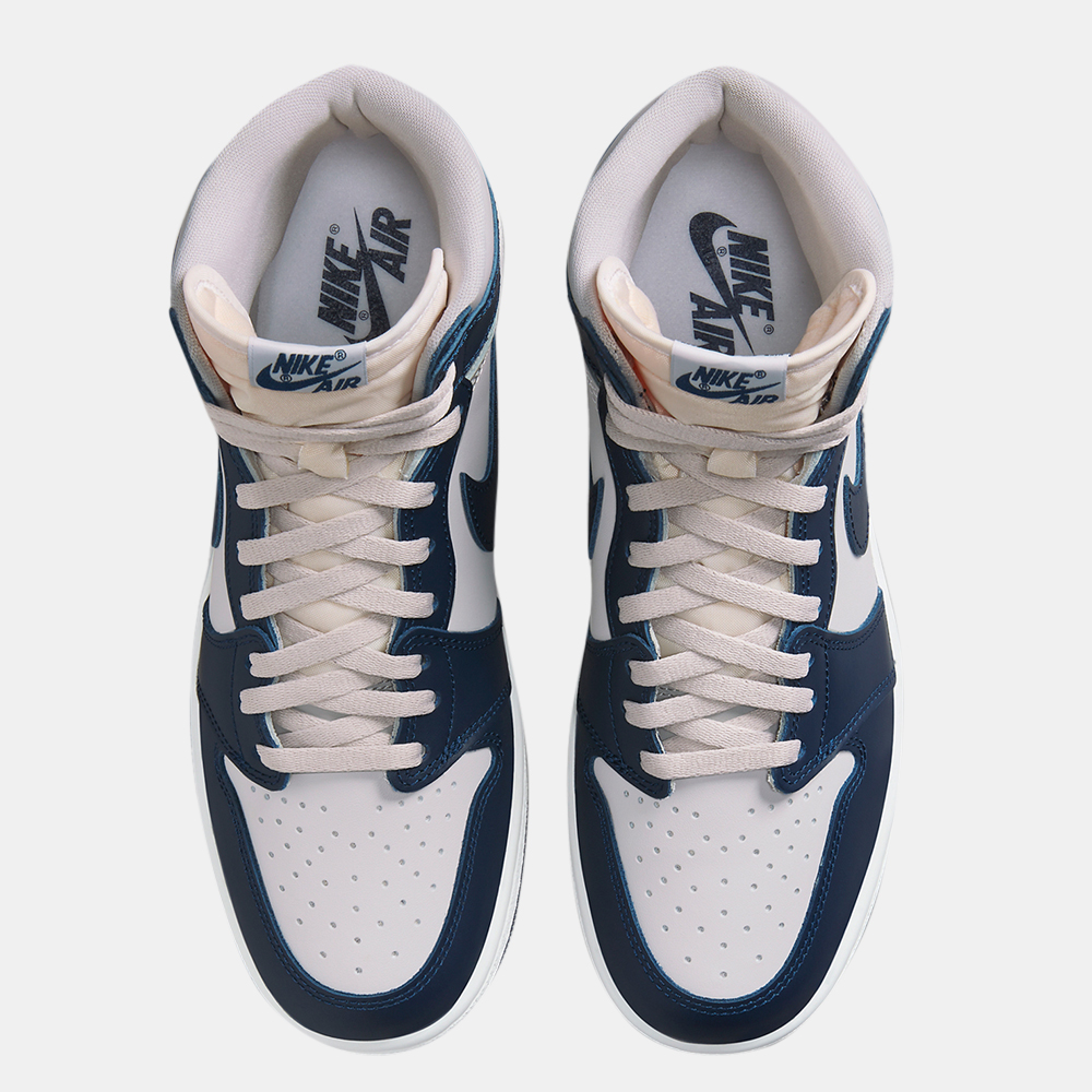 

Jordan 1 Retro High 85 Georgetown US 10 (EU, Multicolor