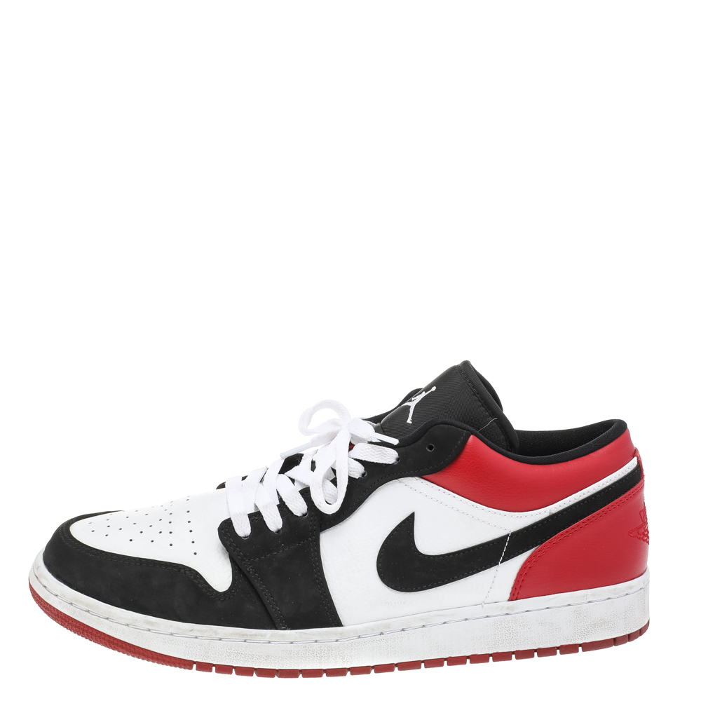 

Air Jordan Black-Red Leather Bred Toe Low Top Sneakers Size