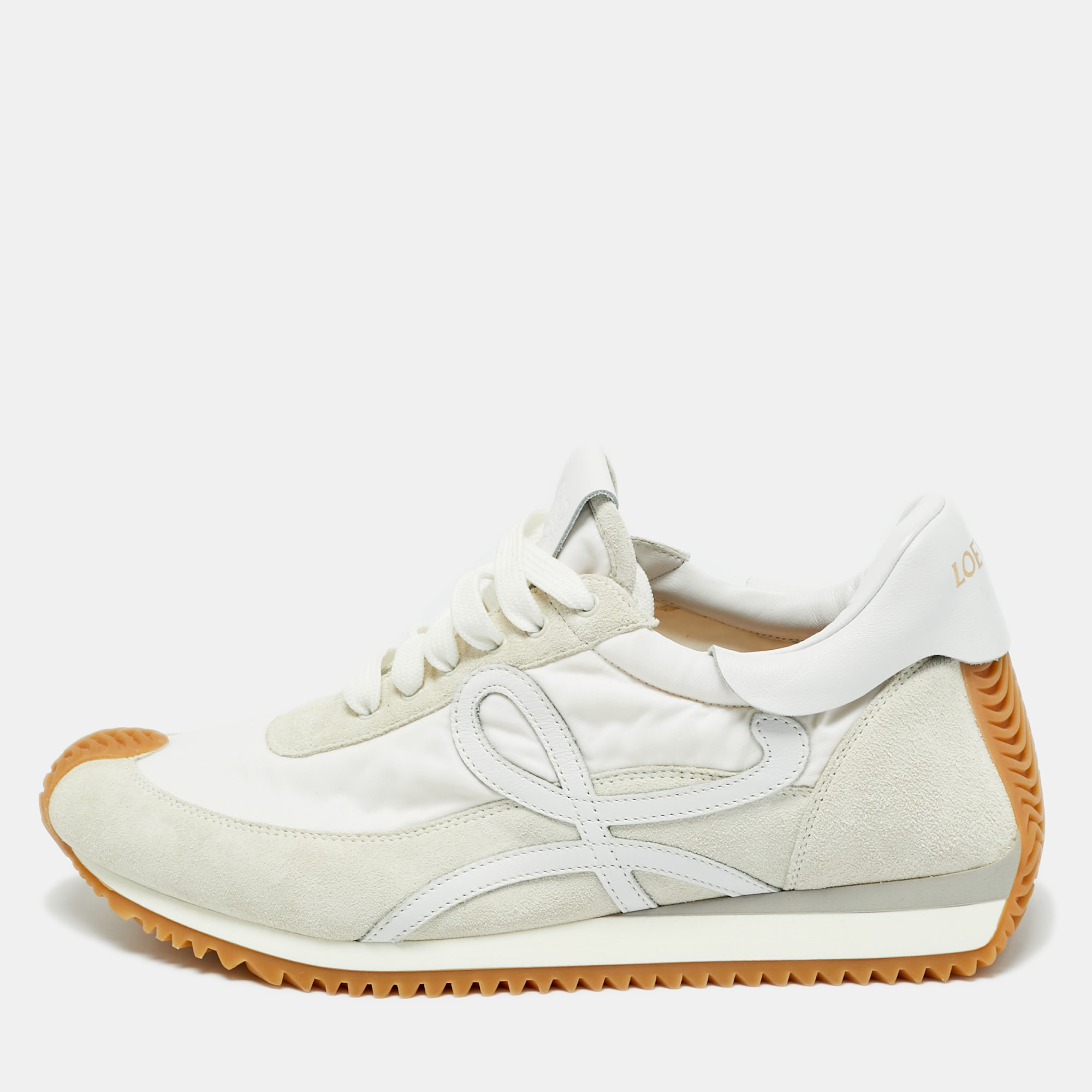 

Loewe White/Grey Suede and Nylon Runner Lace Up Sneakers Size