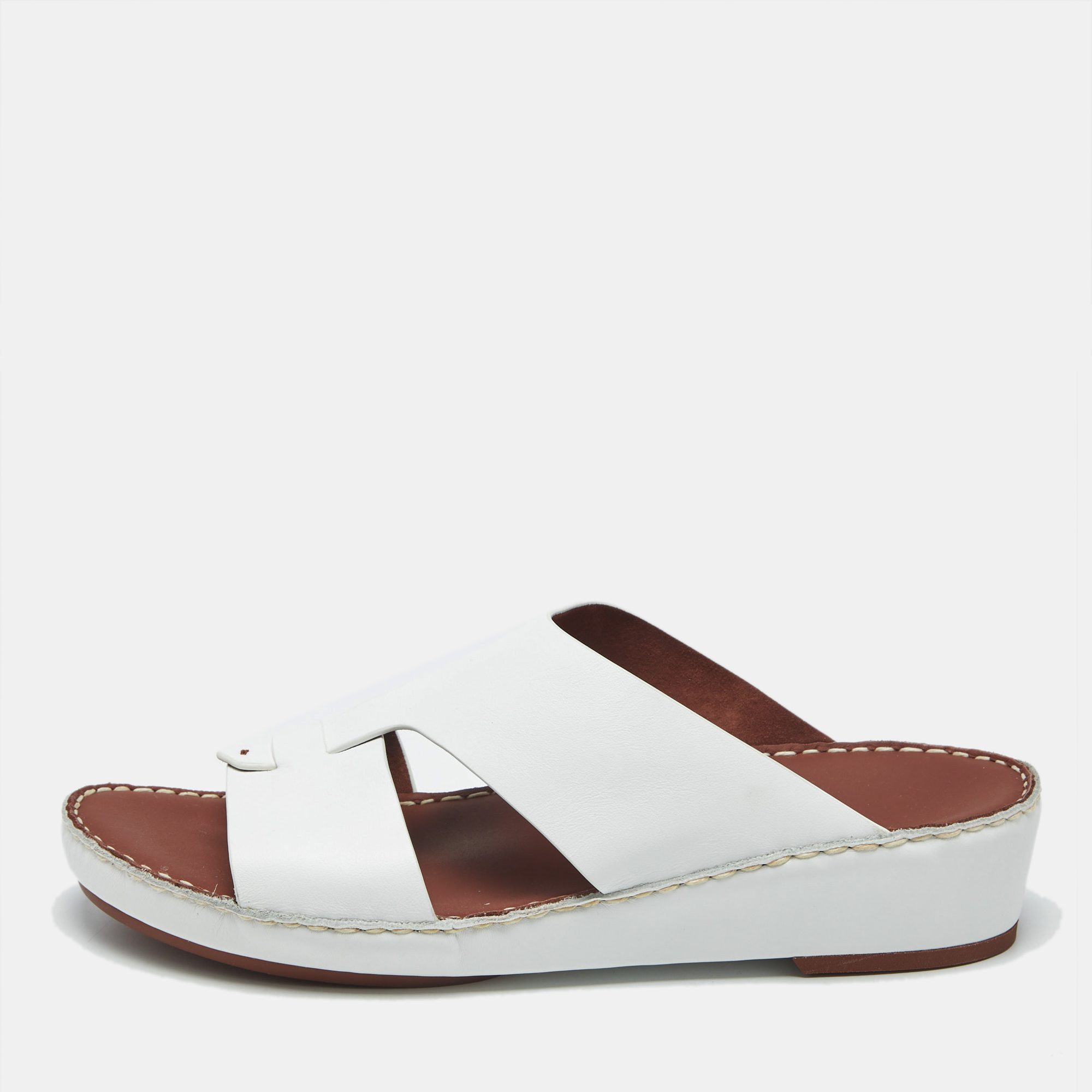 

Loro Piana White Leather Buckle Slide Sandals Size