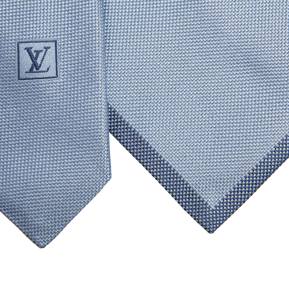 

Louis Vuitton Blue Jacquard Silk Tie