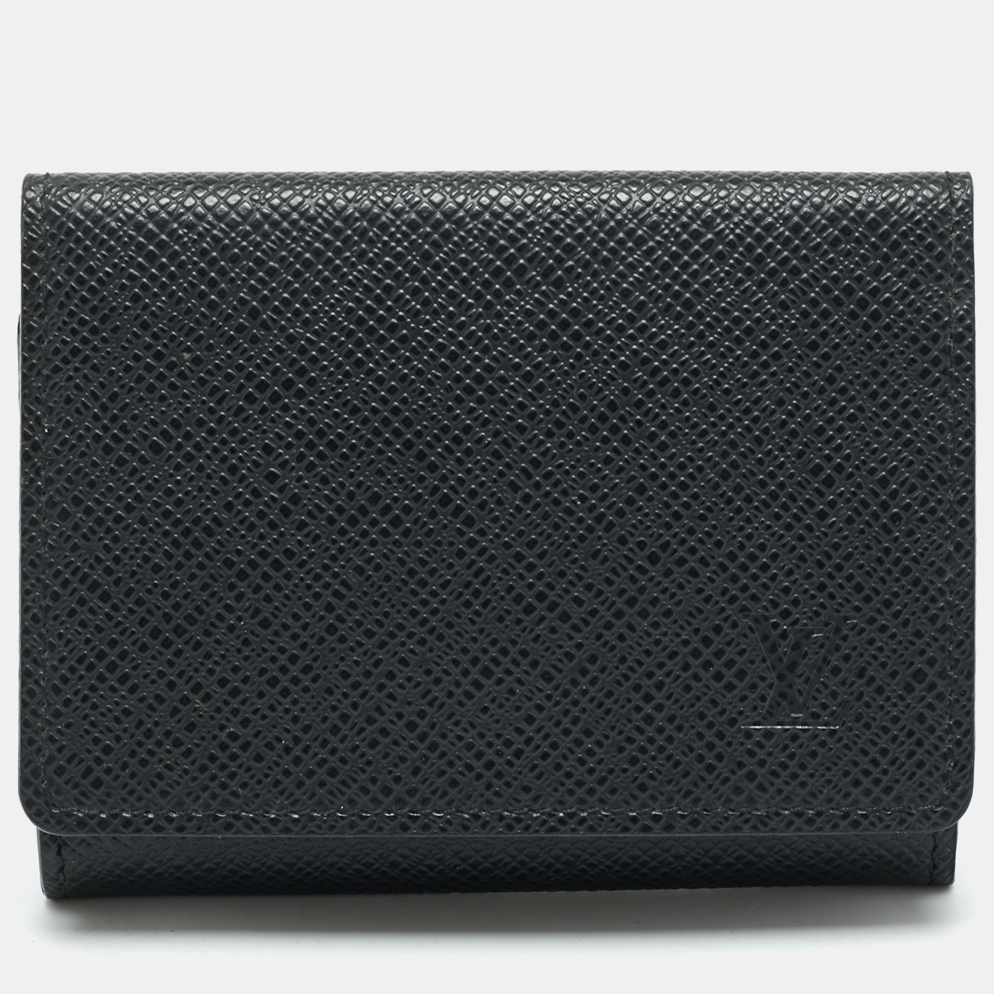 

Louis Vuitton Black Taiga Leather Business Card Holder