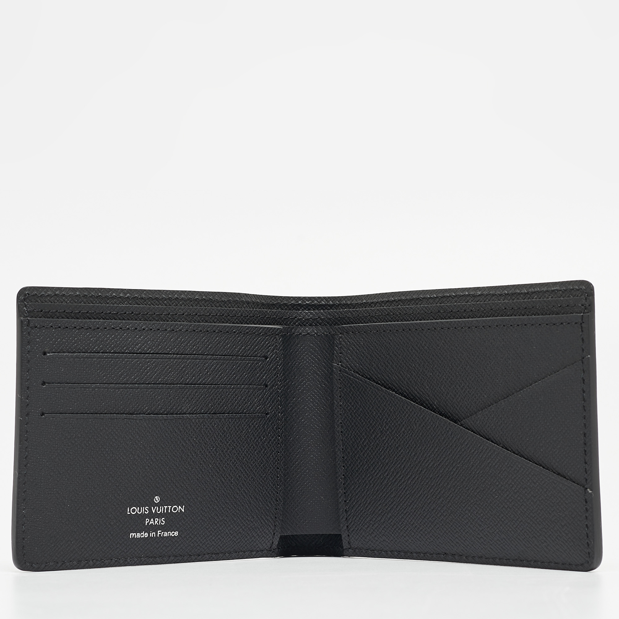 

Louis Vuitton Black Epi Leather Multiple Wallet