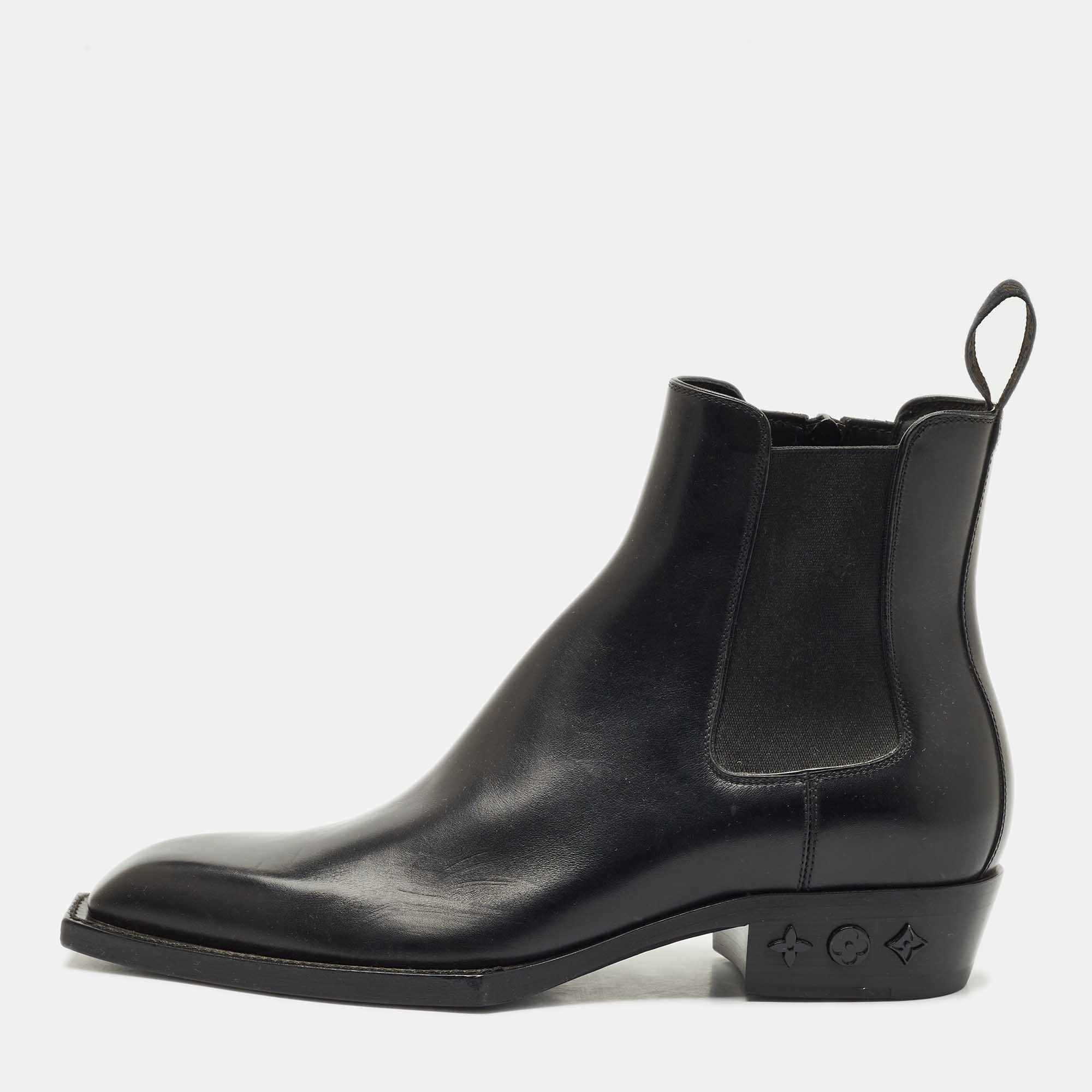

Louis Vuitton Black Leather Chelsea Ankle Boots Size 41