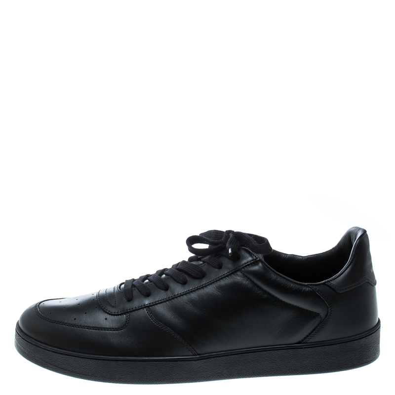 

Louis Vuitton Black Leather Rivoli Sneakers Size