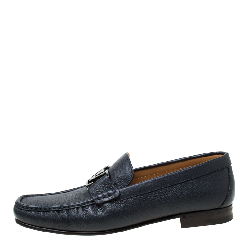 

Louis Vuitton Dark Blue Leather Montaigne Loafers Size
