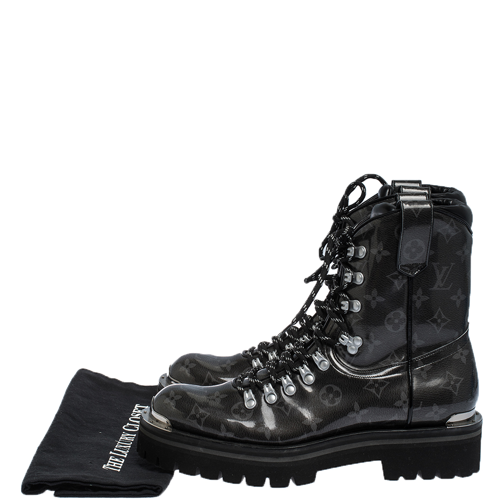 Louis Vuitton LV Monogram Leather Lace-Up Boots - Black Boots, Shoes -  LOU787323