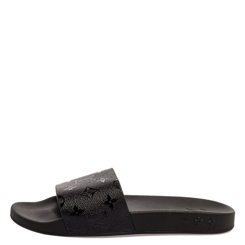 

Louis Vuitton Black Rubber Monogram Waterfront Slide Sandals Size