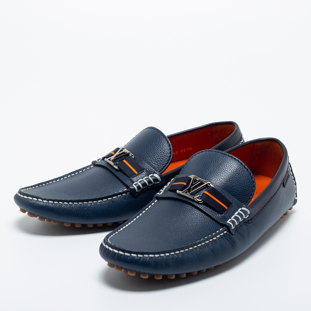 

Louis Vuitton Navy Blue Leather Hockenheim Loafers Size