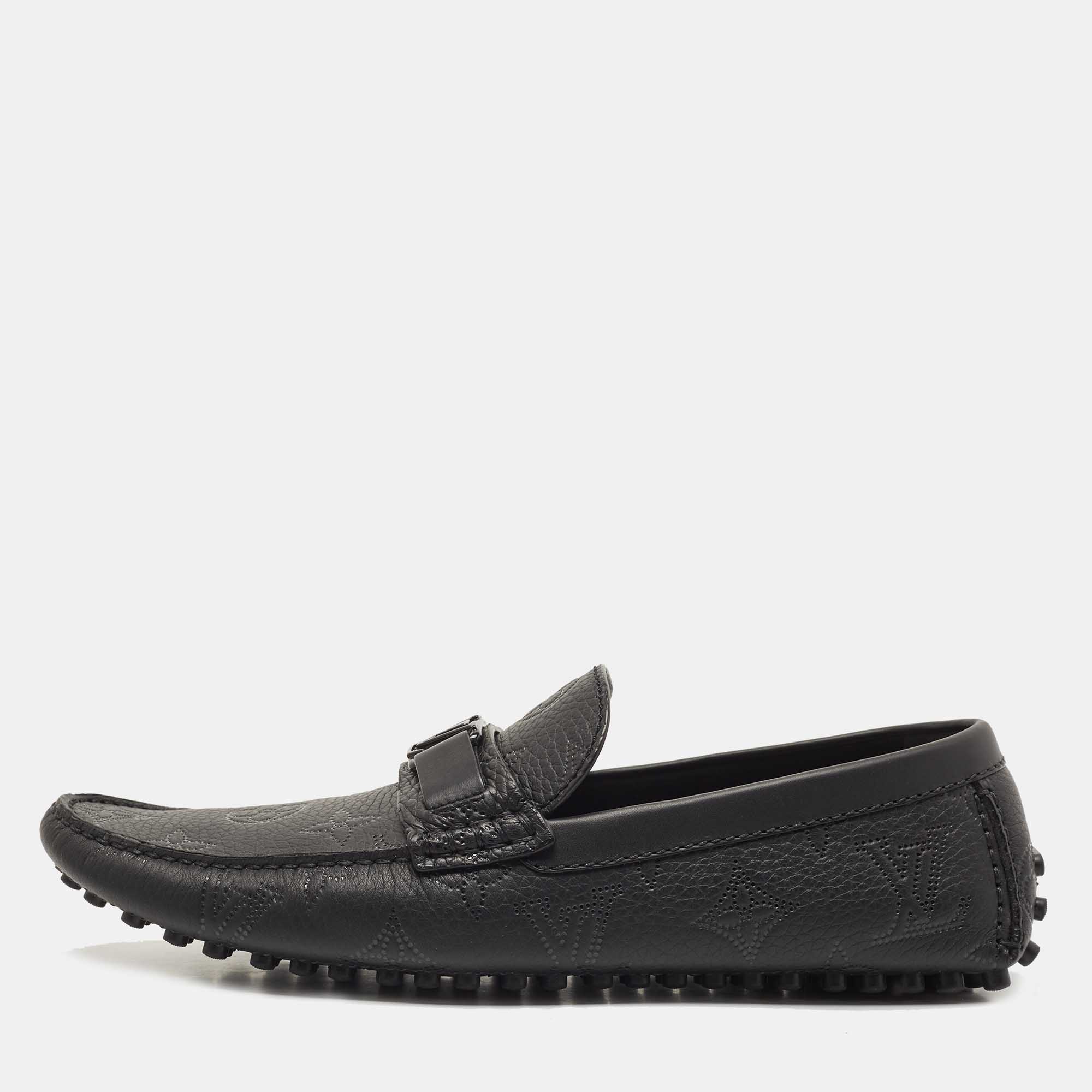 مملوكة مسبقًا Louis Vuitton Black Leather Hockenheim Loafers Size 43