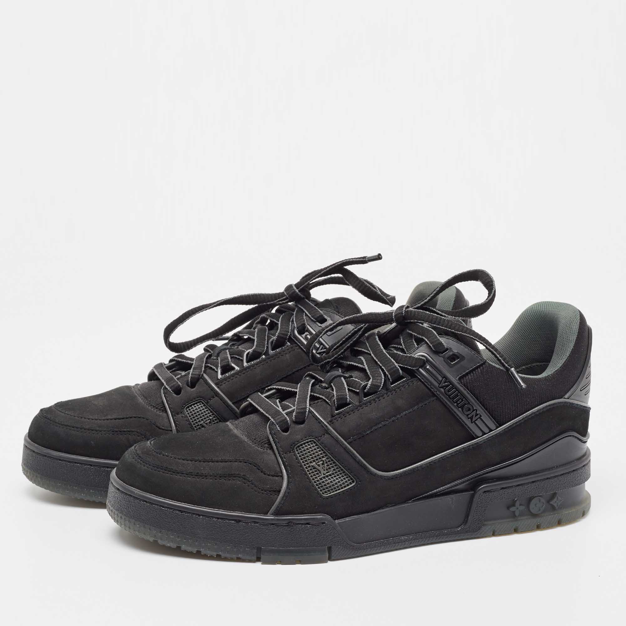 

Louis Vuitton Black Nubuck Leather LV Trainer Sneakers Size