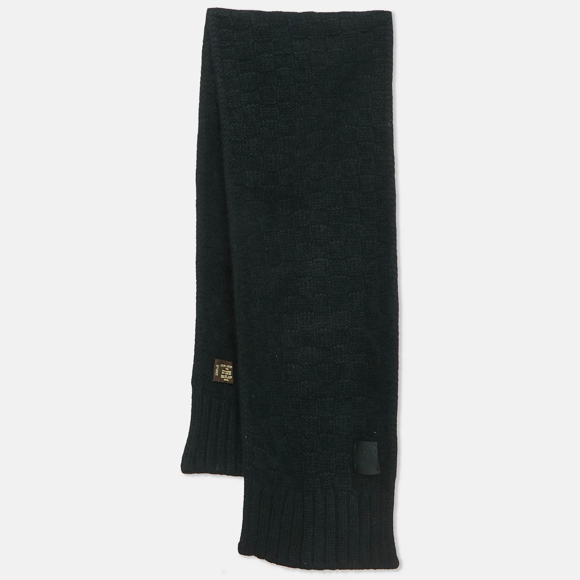 

Louis Vuitton Black Damier Cashmere Knit Scarf