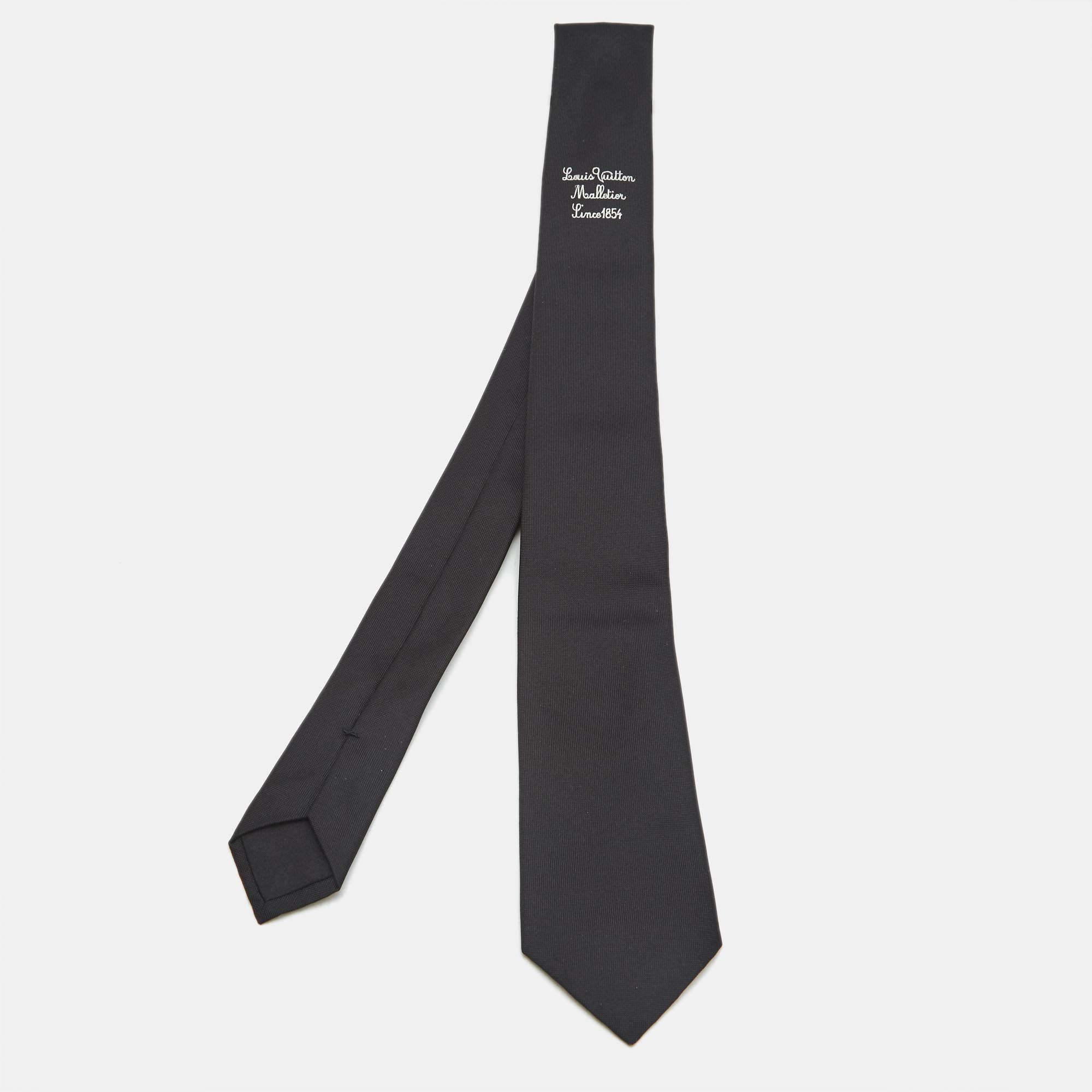 

Louis Vuitton Blue Silk Classic Tie, Black