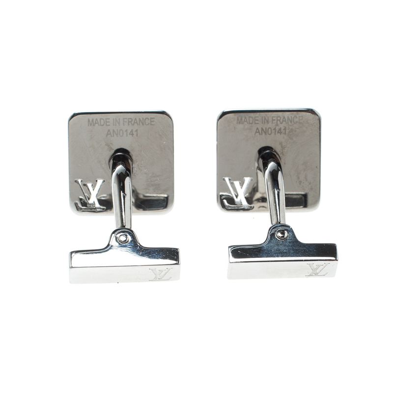 LOUIS VUITTON LV Catch Cufflinks Silver 937739