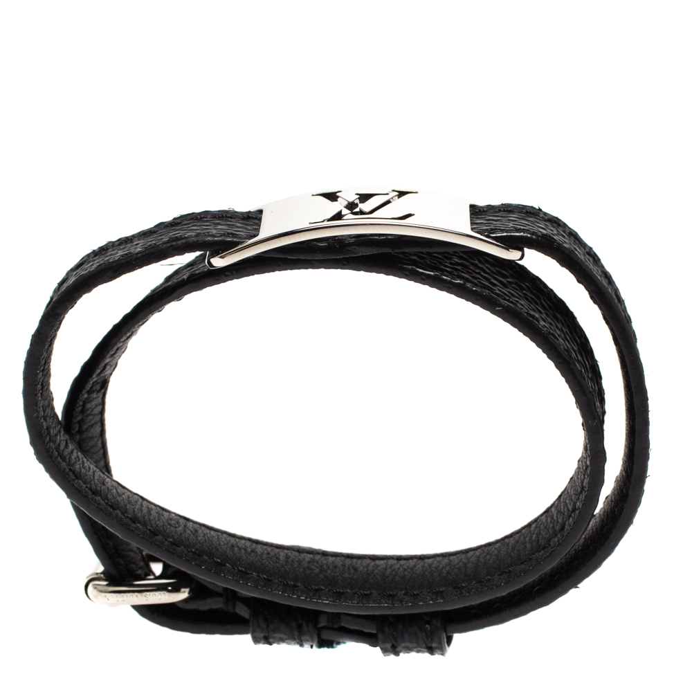 Louis Vuitton Black Damier Graphite Pull It Bracelet Silvery Cloth Metal  ref.392502 - Joli Closet