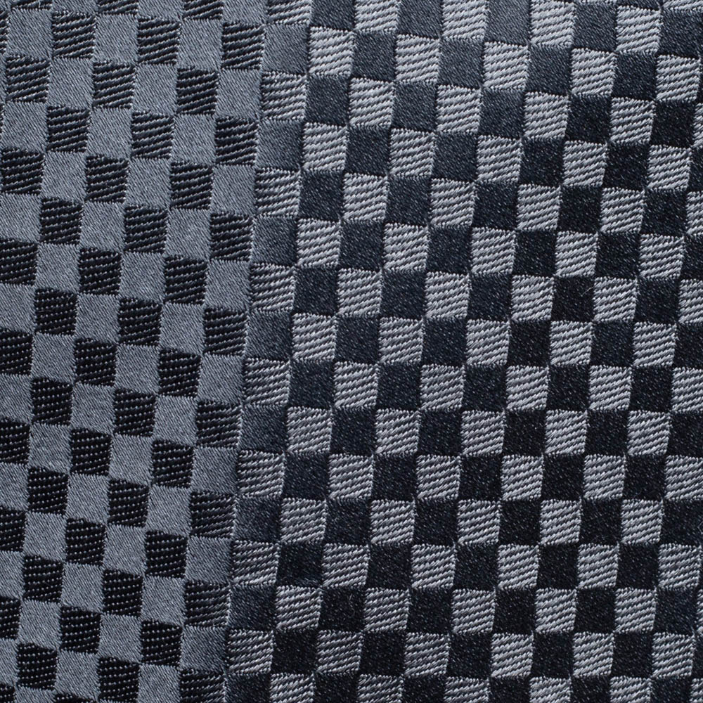 

Louis Vuitton Grey Micro Damier Silk Tie