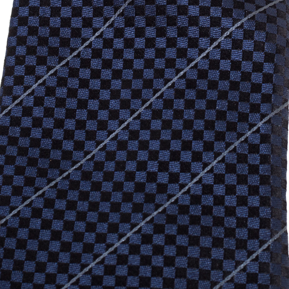 

Louis Vuitton Navy Blue Micro Damier Striped Silk Tie