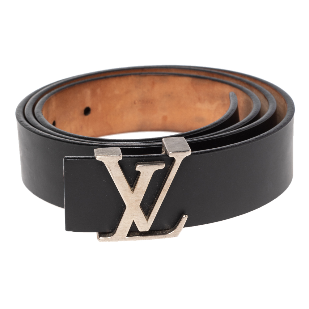 

Louis Vuitton Black Leather LV Initiales Belt