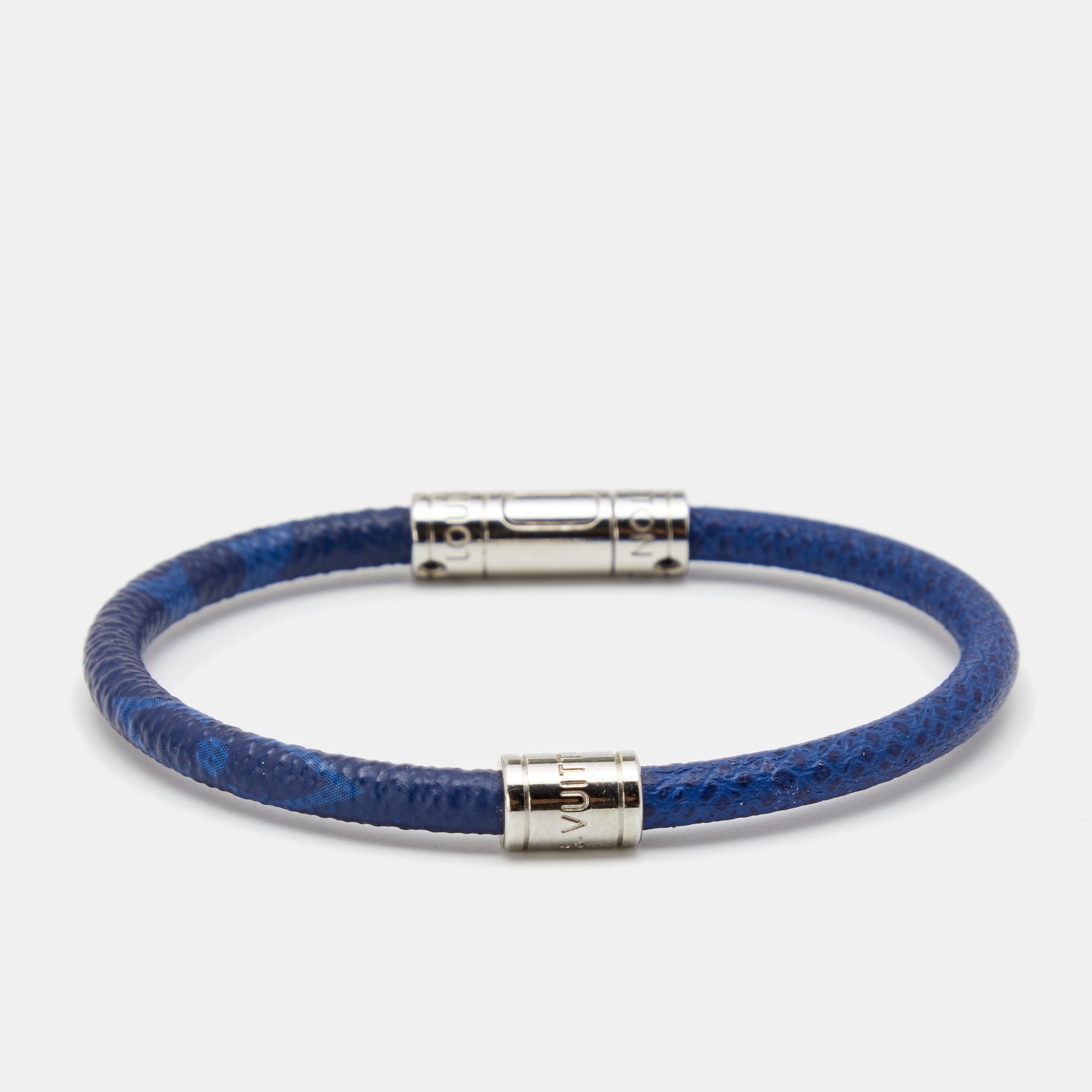 

Louis Vuitton Blue Taïga Leather & Canvas Split Leather Bracelet
