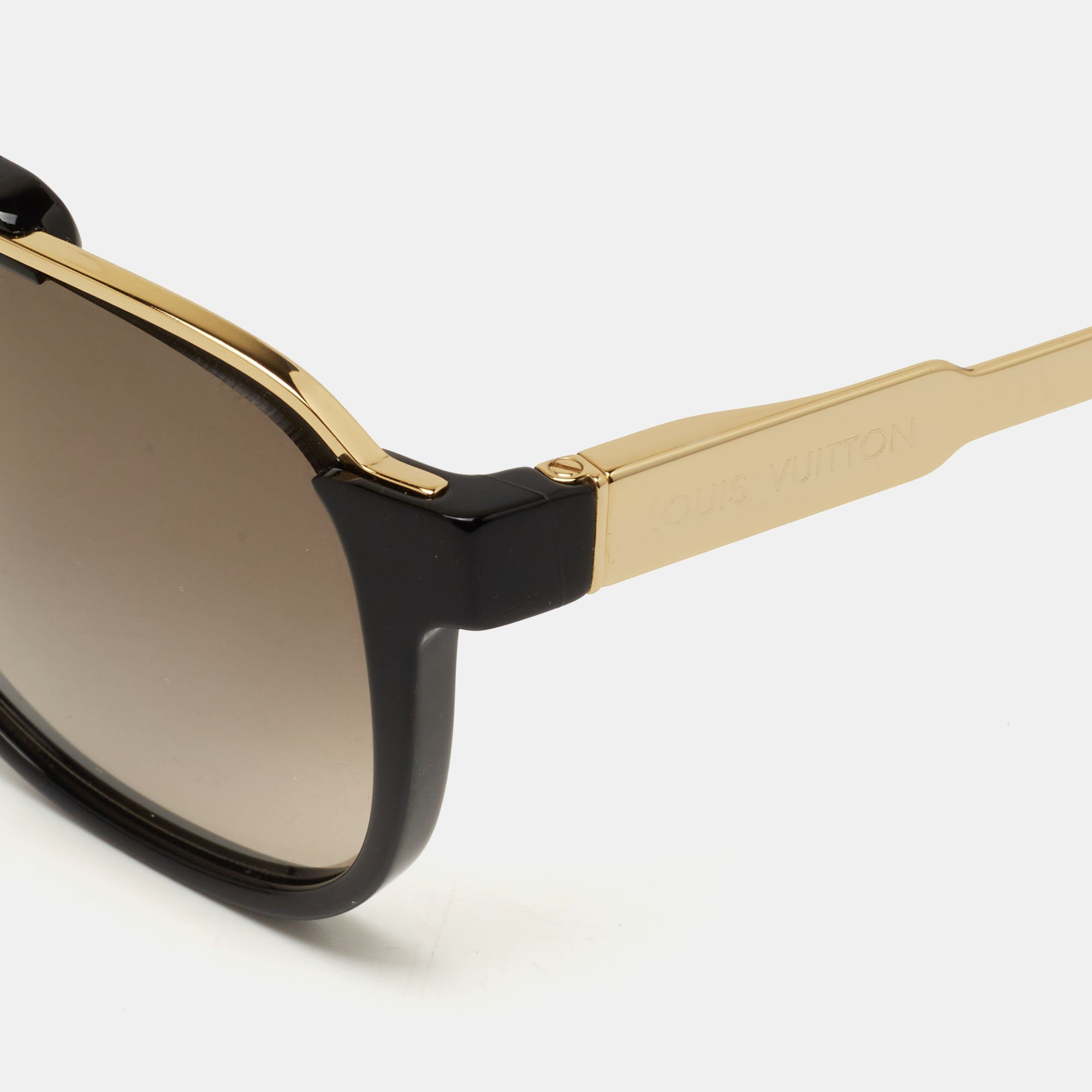 

Louis Vuitton Black/Gold Z0936W Mascot Sunglasses