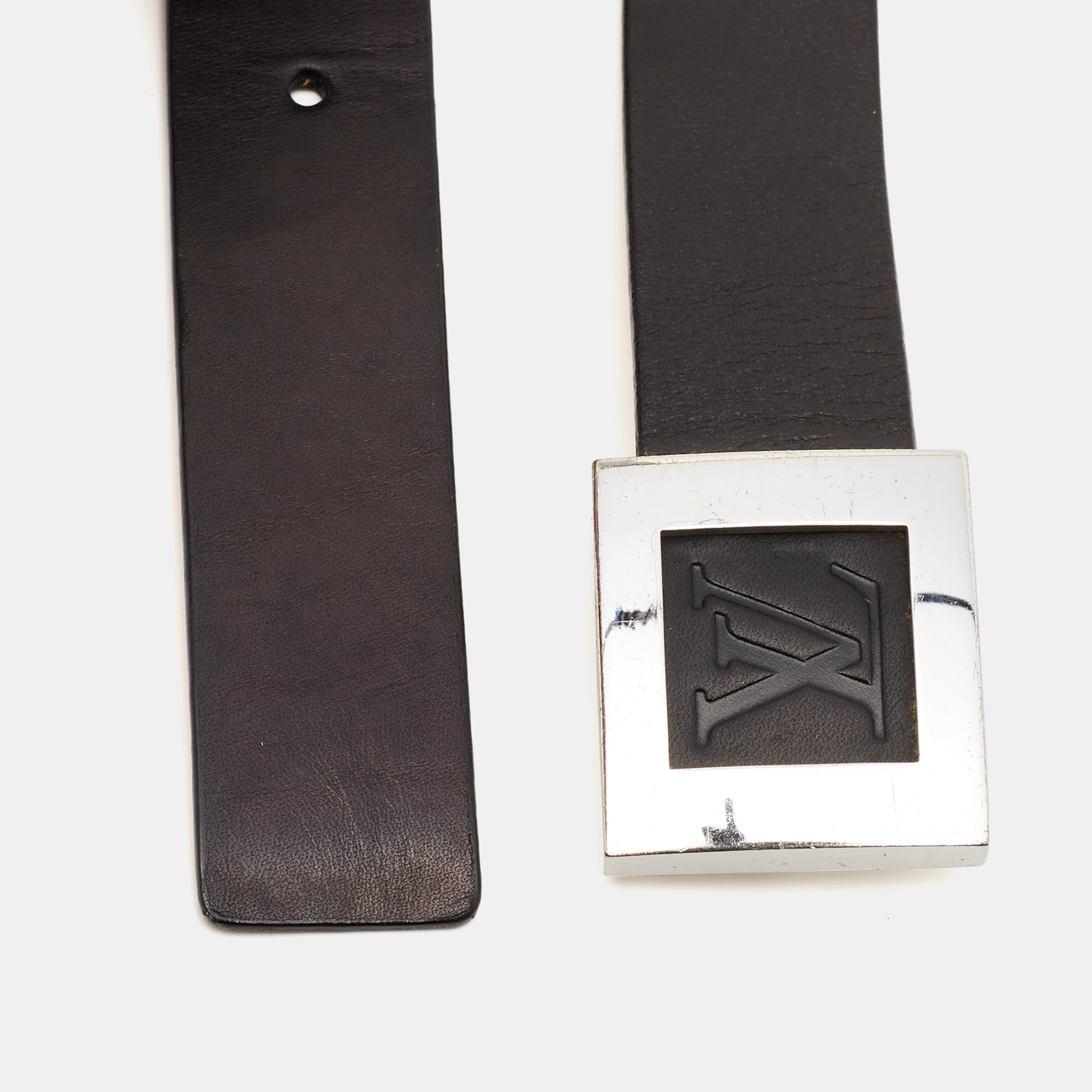 

Louis Vuitton Black Leather LV Frame Belt