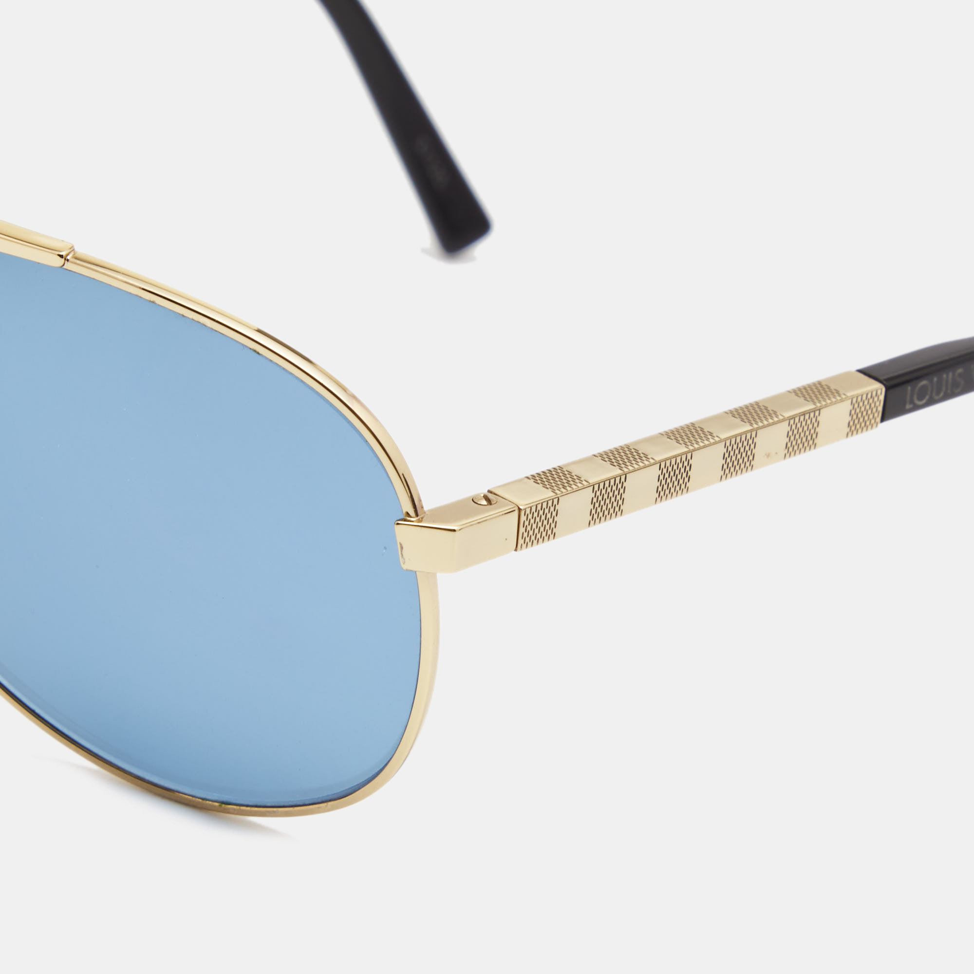 

Louis Vuitton Blue LV Attitude Aviator Sunglasses