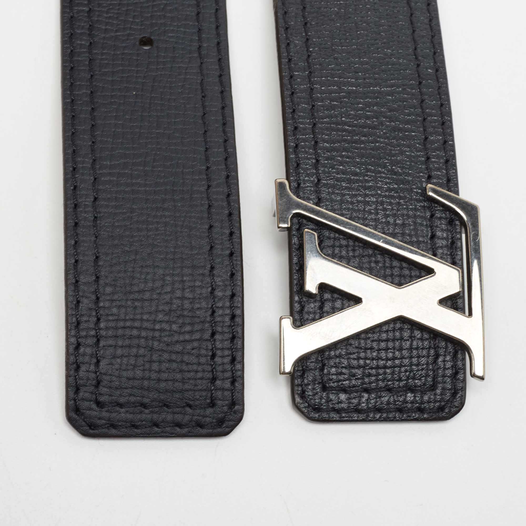 

Louis Vuitton Black Leather LV Initiales Belt Size