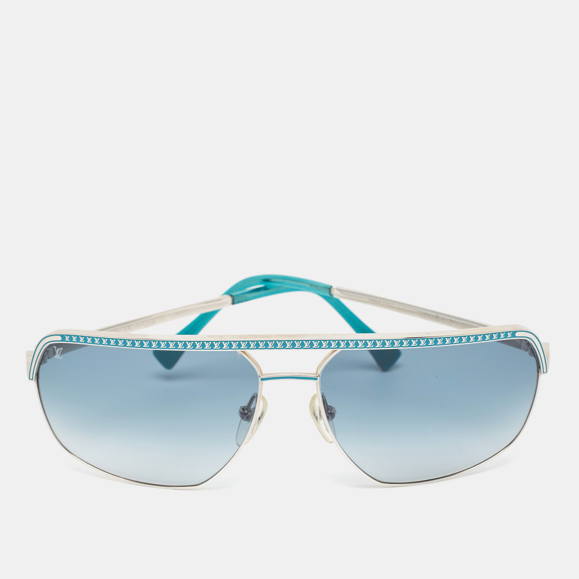 

Louis Vuitton Blue/Silver Gradient Z0167U Frame Attitude Sunglasses