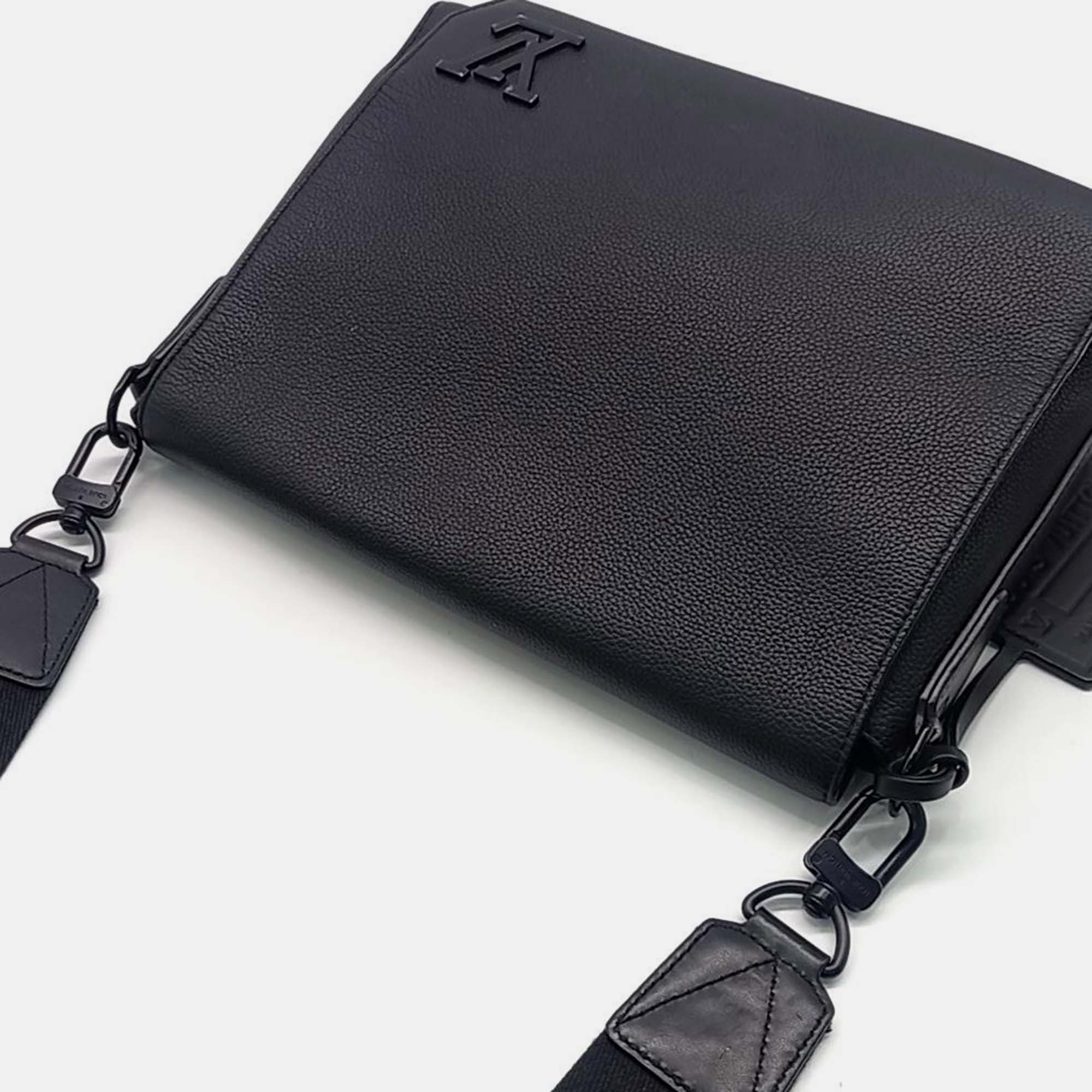 Louis Vuitton Aerogram Messenger Bag 4