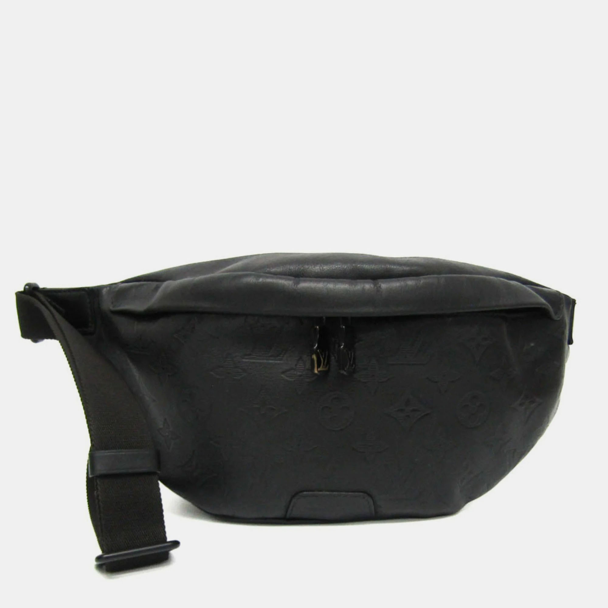 

Louis Vuitton Black Monogram Shadow Discovery Bum Bag