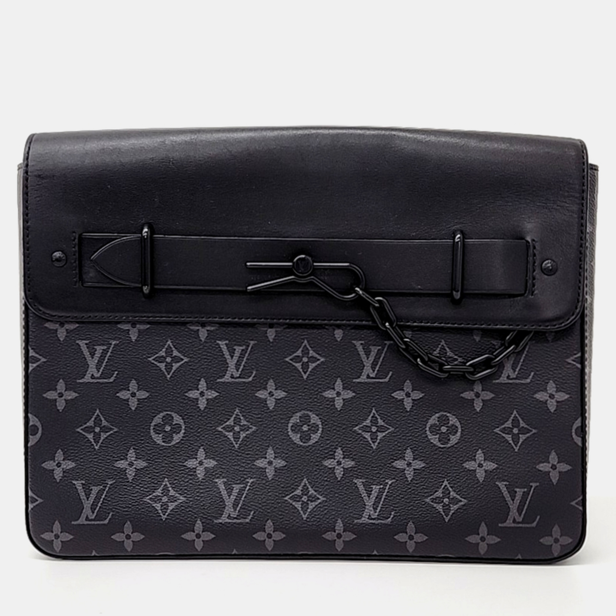 

Louis Vuitton Pochette Voyage Steamer Bag, Black