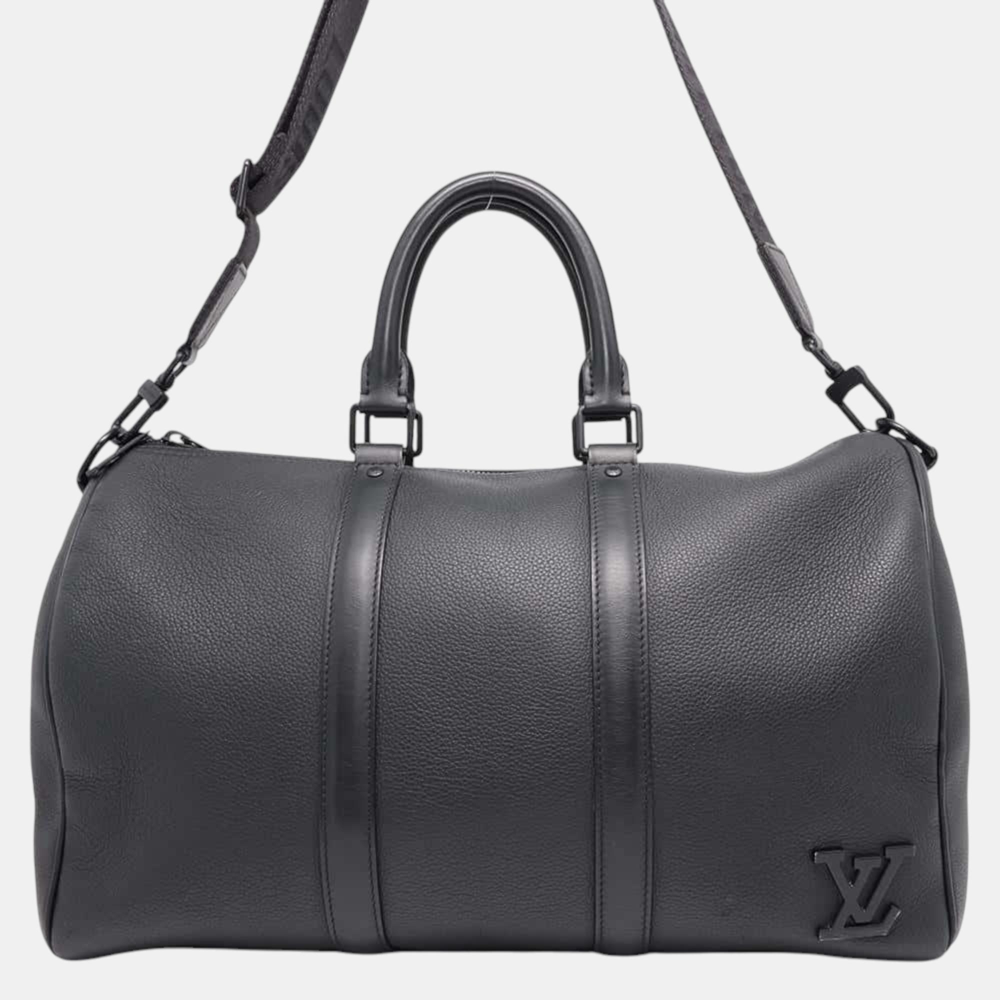 

Louis Vuitton Noir Taurillon Leather Keepall Bandouliere Size, Black