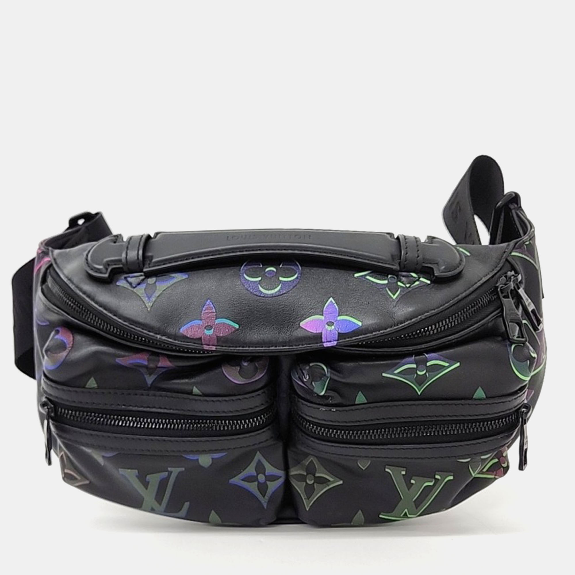 

Louis Vuitton Comet Bumbag, Black