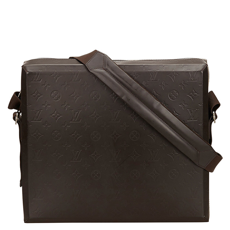 Louis Vuitton Monogram Glace Leather Steve Messenger Bag