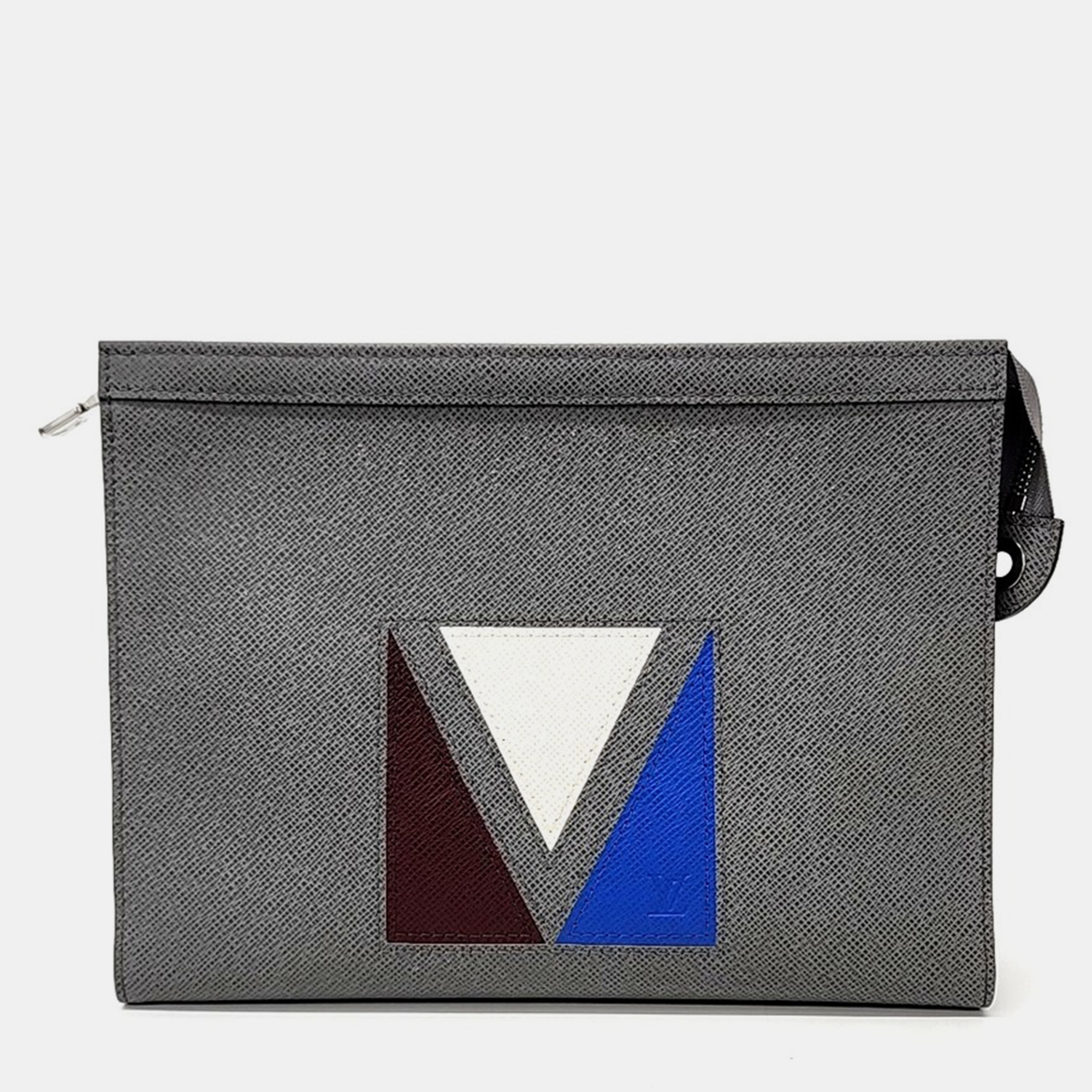 

Louis Vuitton Grey Leather Taiga Pochette Voyage MM bag