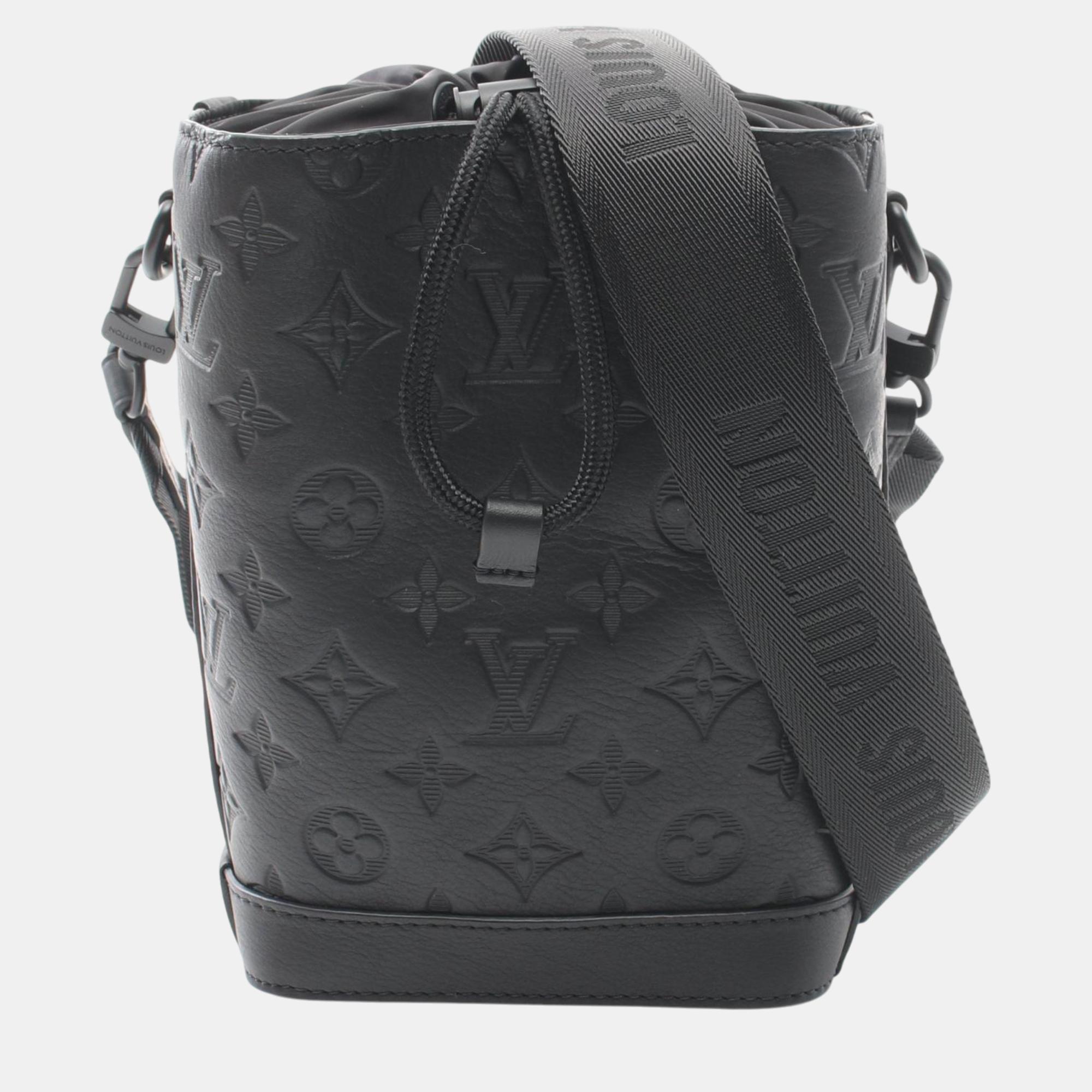 

Louis Vuitton Black Leather Monogram Shadow Leather Sling Bag