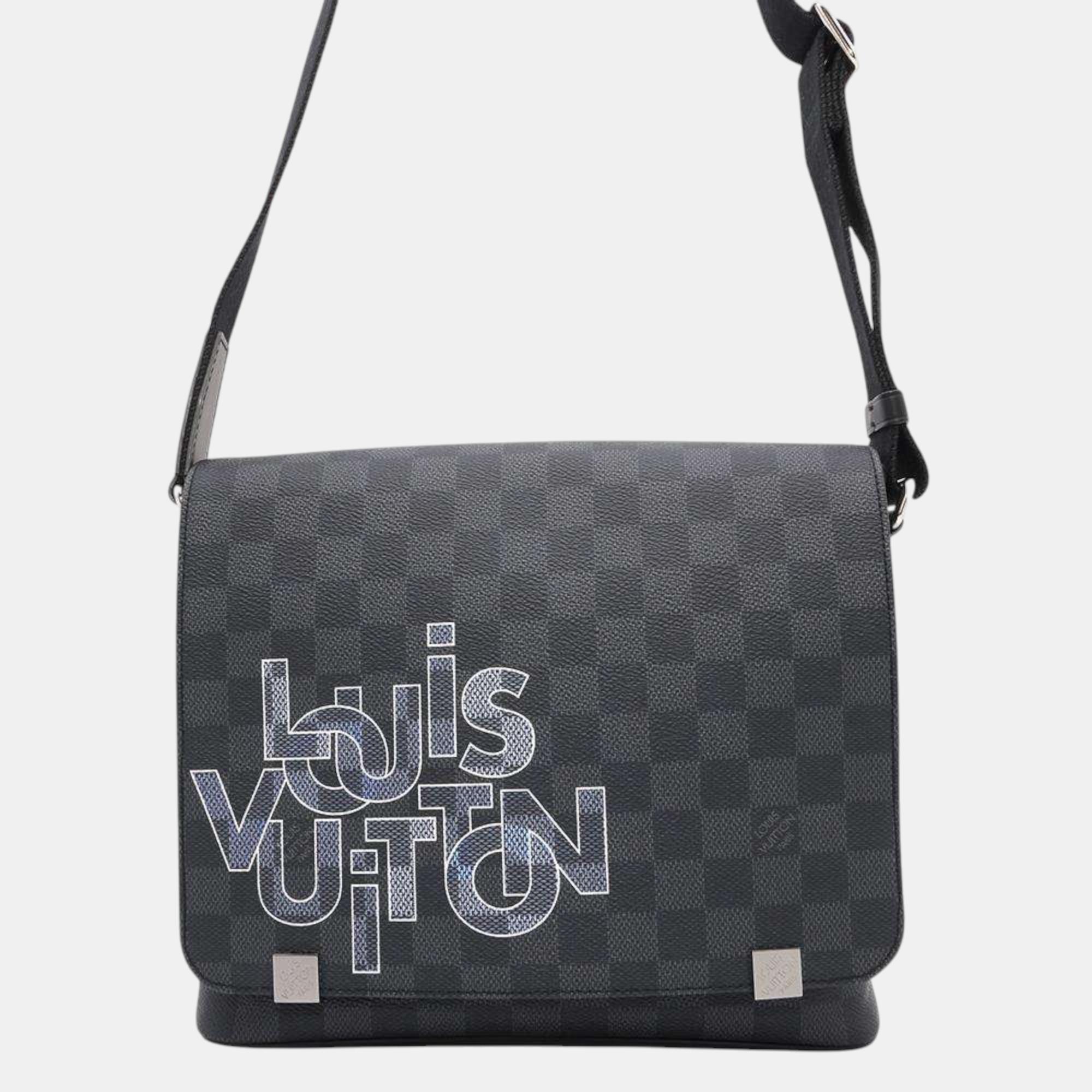 

Louis Vuitton Noir Damier Graphite District Bag Size Pm, Black