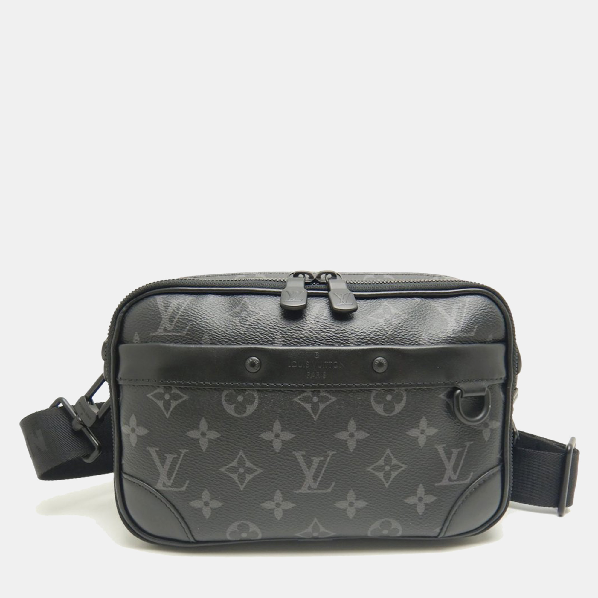 

Louis Vuitton Black Canvas Alpha Messenger Bag