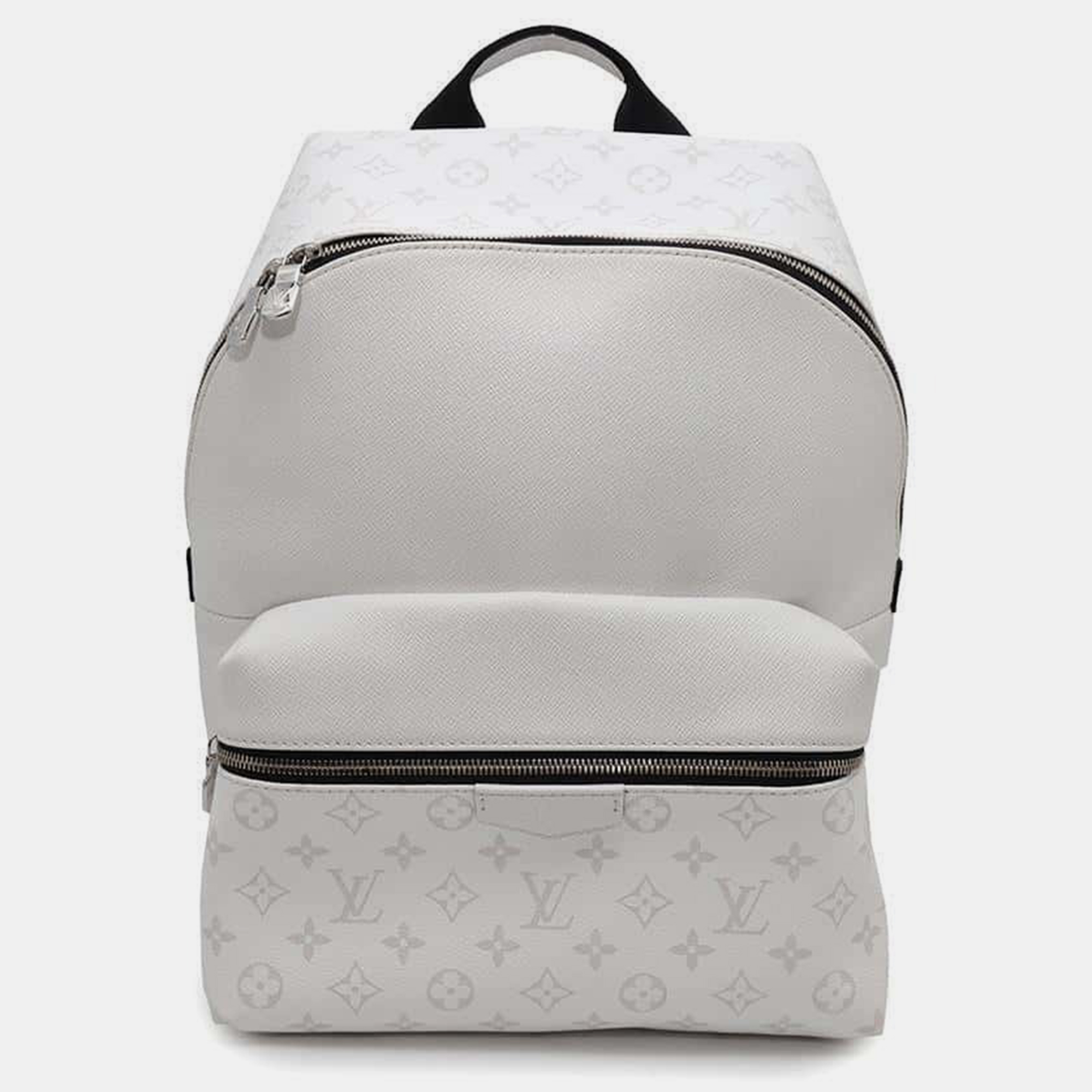 

Louis Vuitton Blanc Taigarama Monogram Discovery PM Backpack, White