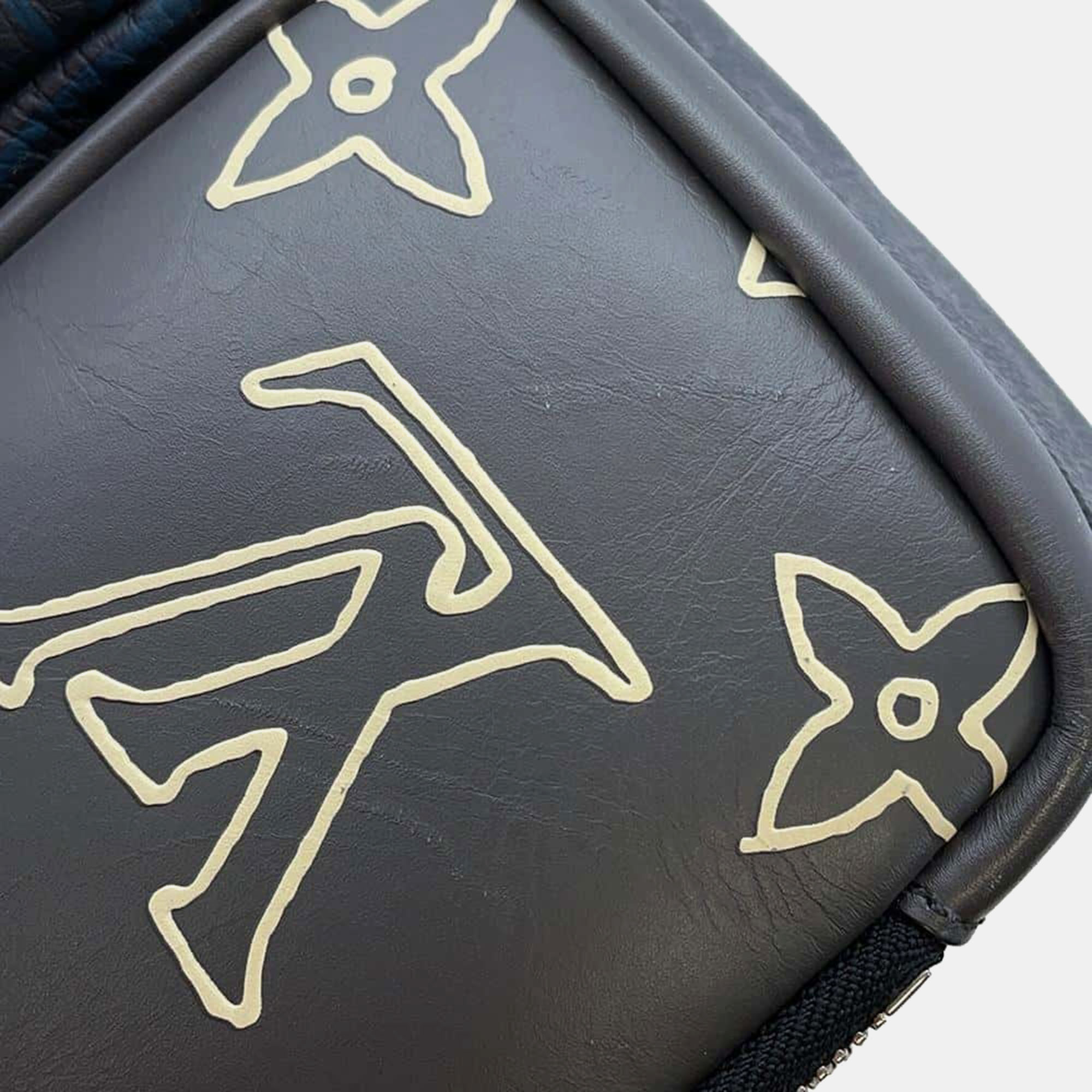 Louis Vuitton Noir Monogram Eclipse Leather Messenger Bag 