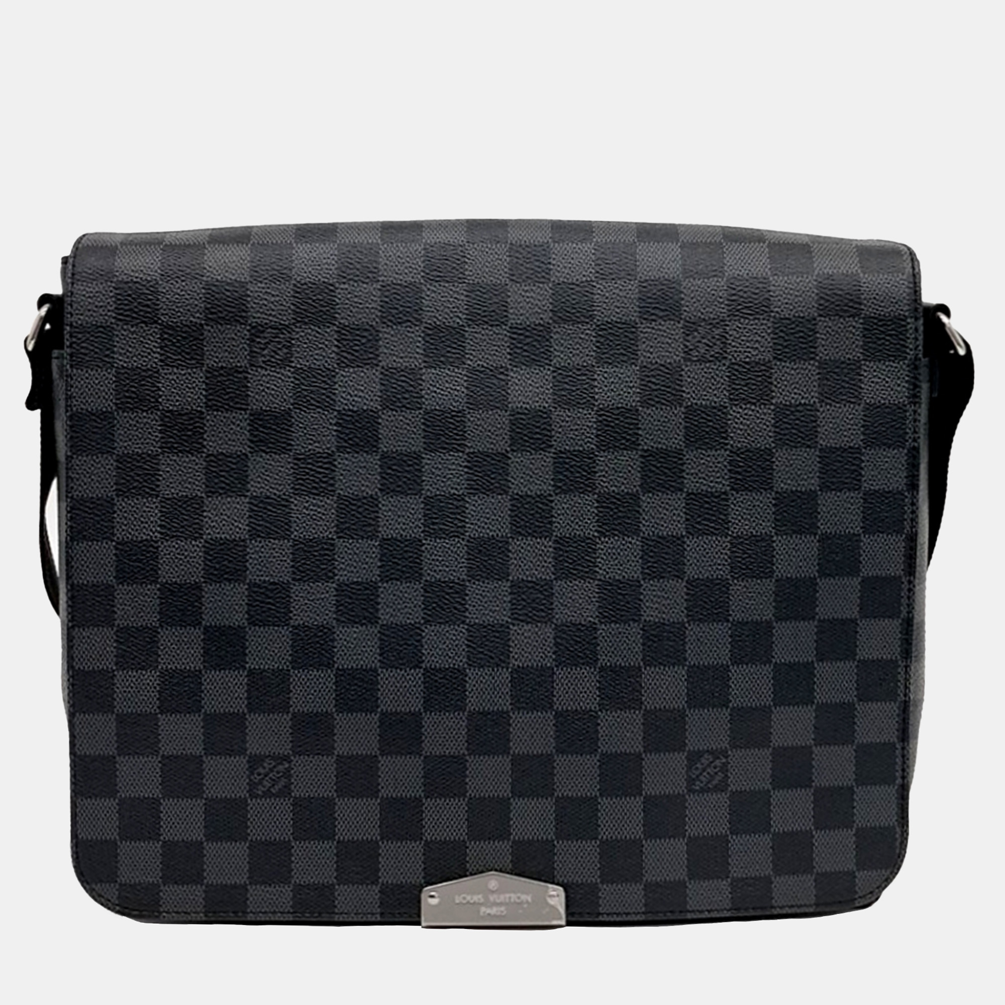 

Louis Vuitton Graphite District MM bag, Black