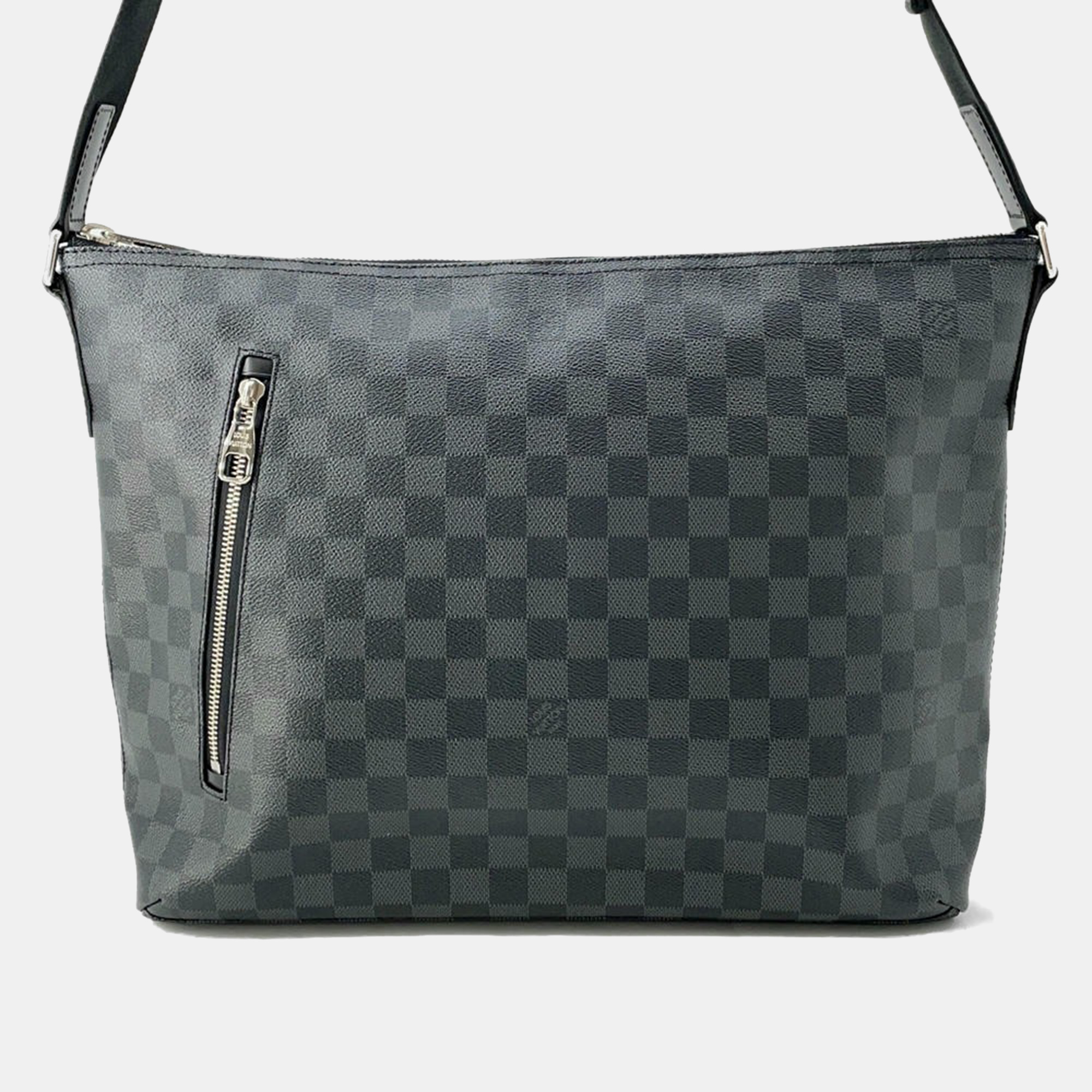 

Louis Vuitton Mick Noir Damier Graphite Size Mm, Black