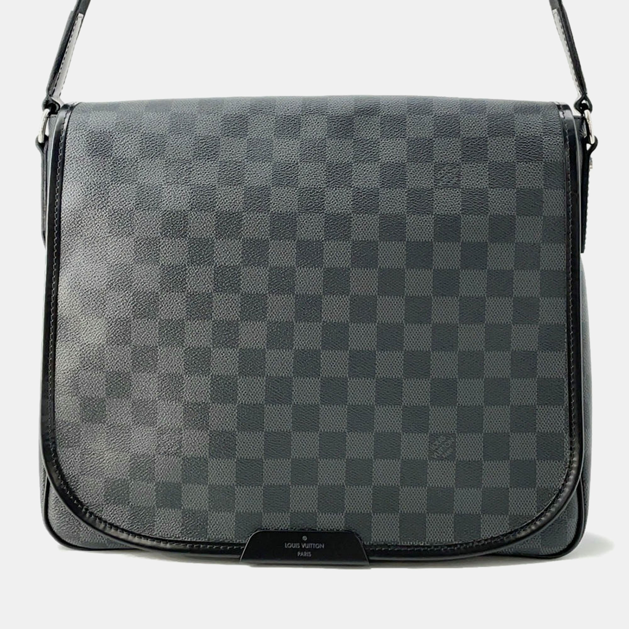 

Louis Vuitton Renzo Noir Damier Graphite, Black