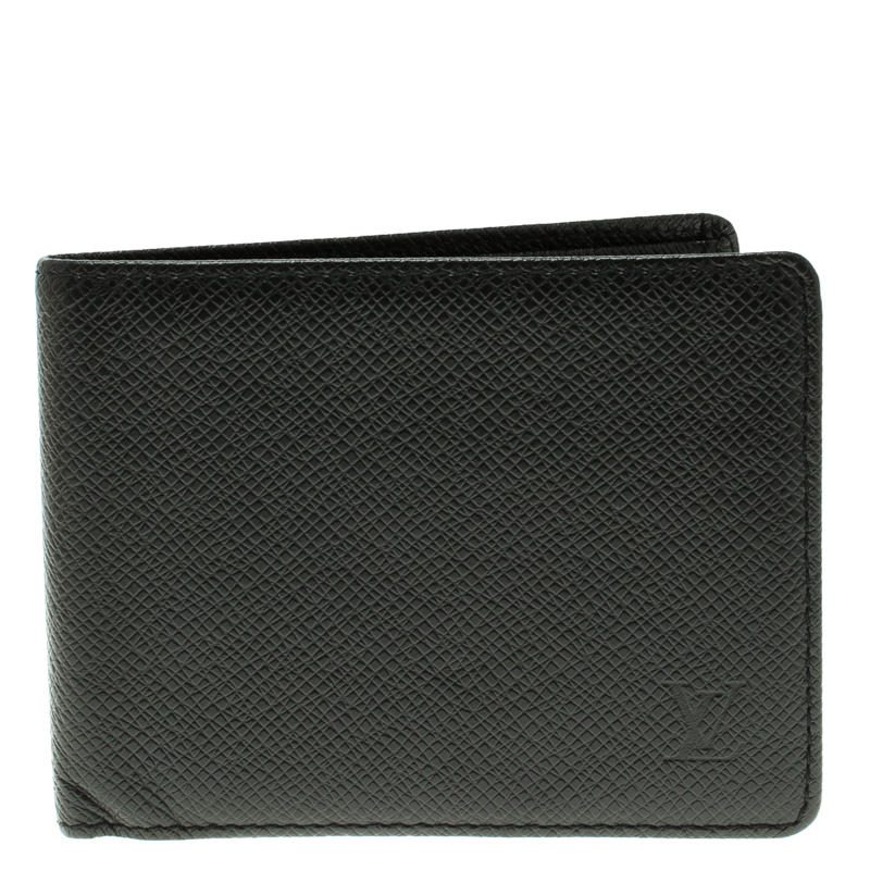 Pre Owned Louis Vuitton Black Taiga Leather Three Flap Wallet