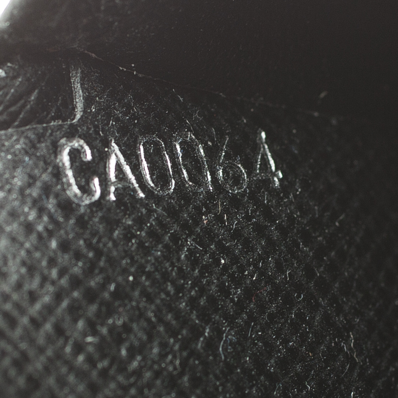 Louis Vuitton Accordion Wallet Taiga Leather Black 4523614