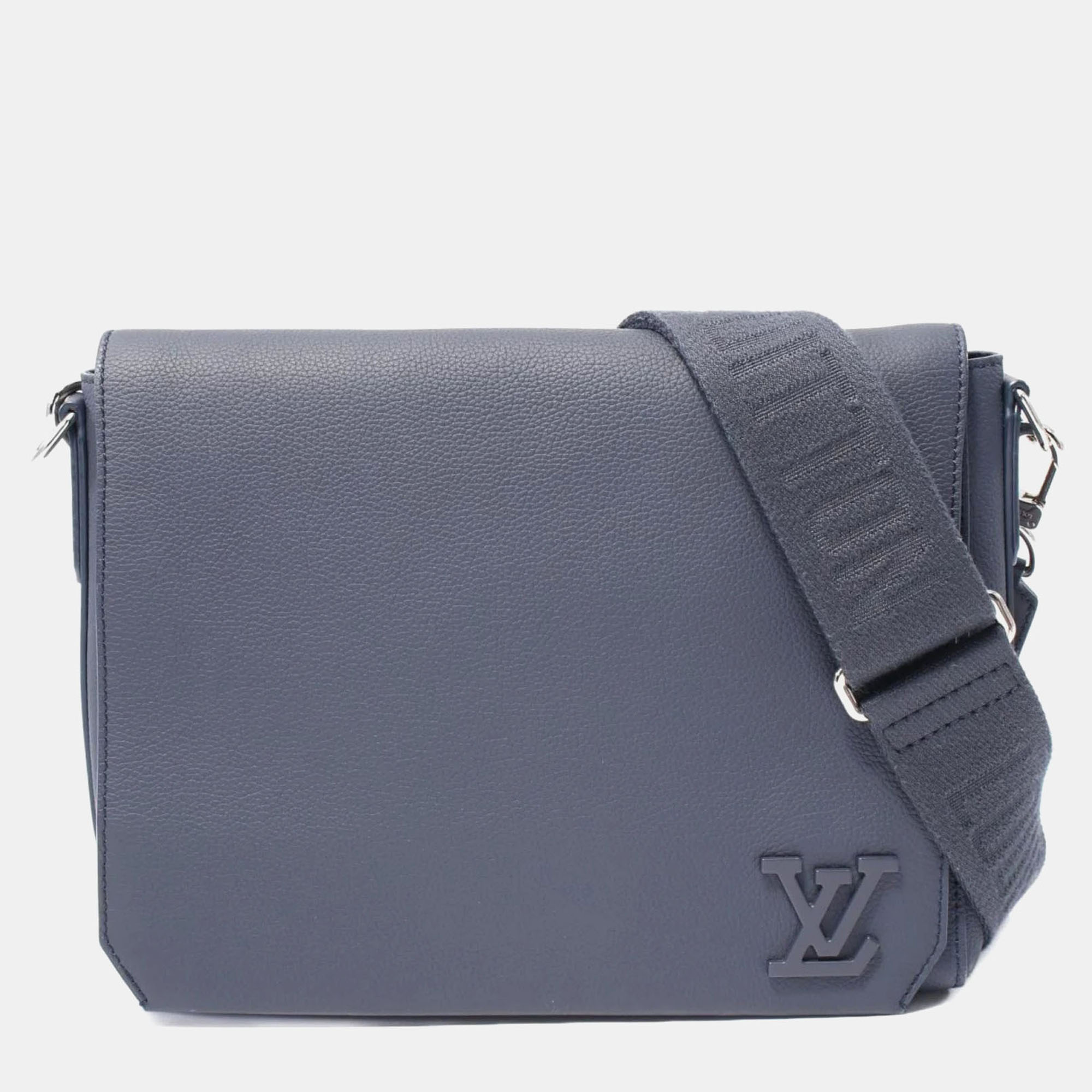 

Louis Vuitton Take Off Navy Aerogram Leather Shoulder Bag, Navy blue
