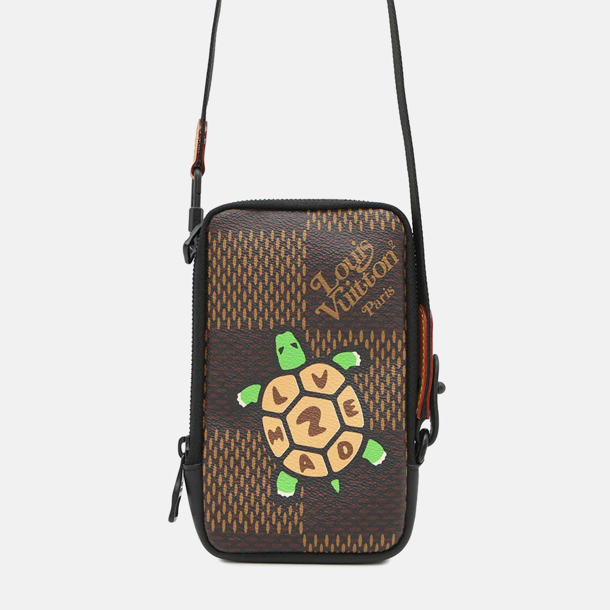 

Louis Vuitton Double Phone Pouch Nigocollaboration Noir Damier Giant Nigocollaboration, Brown