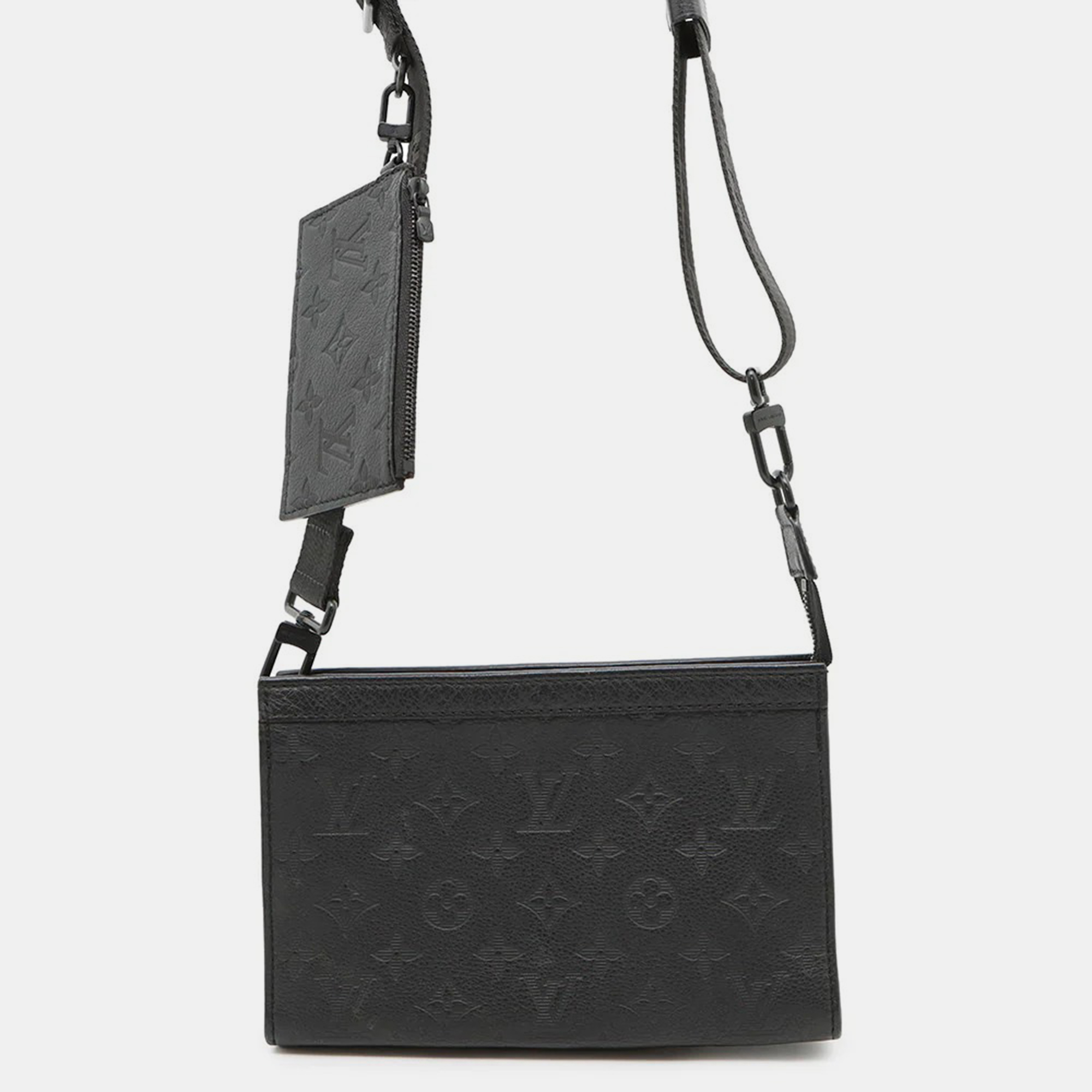 Pre-owned Louis Vuitton Gaston Wearable Wallet Noir Monogram Shadow In Black
